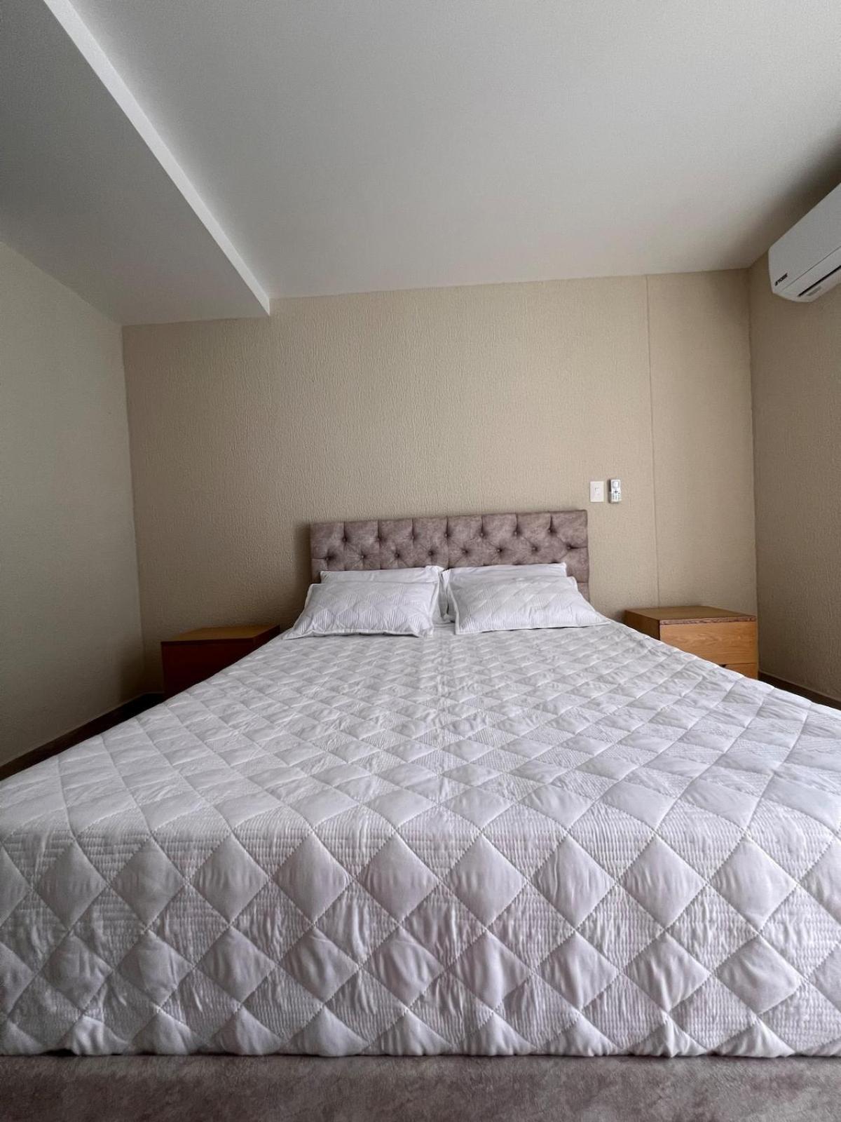 13th Floor, With Jacuzzi Apartamento *