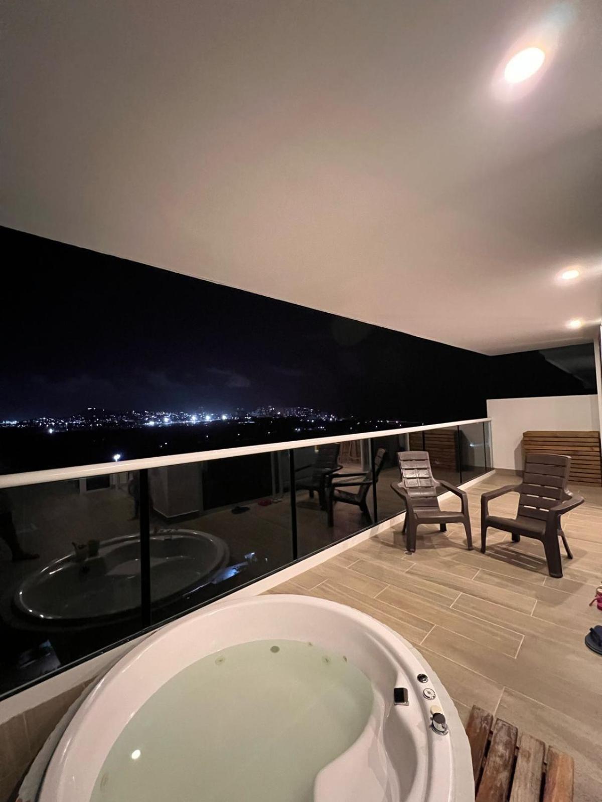 Apartamento 13th Floor, With Jacuzzi Cartagena
